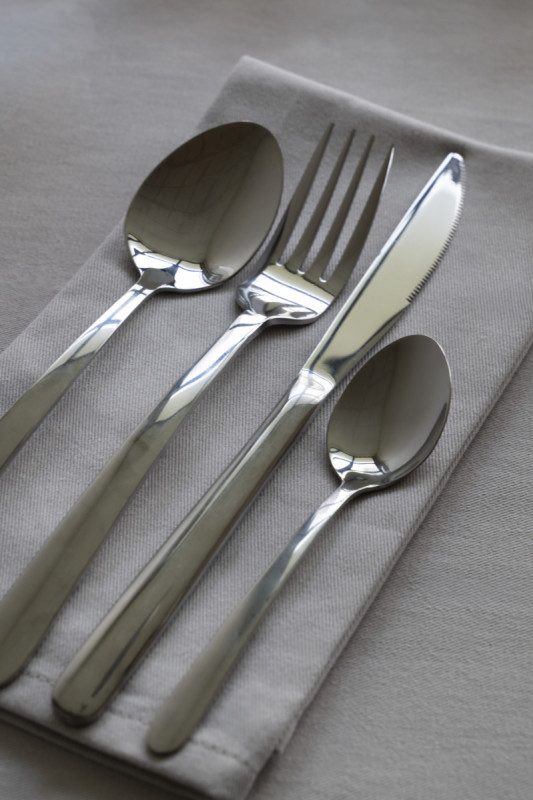Cuillère de table inox 18/0 20,2 cm Arobase Pro.mundi