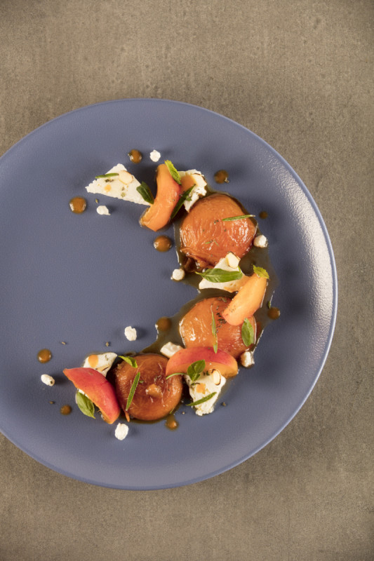 Assiette plate rond rouge Ember porcelaine vitrifiée Ø 26,7 cm Neo Fusion Rak