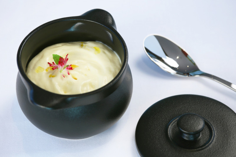 Soupière avec couvercle rond noir porcelaine vitrifiée Ø 10,8 cm Chefs Fusion Rak