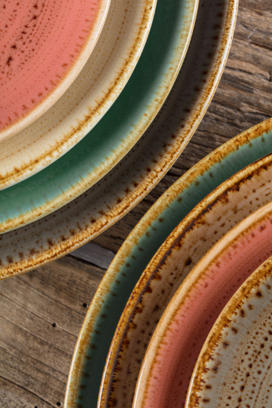 Plat ovale orange porcelaine vitrifiée 32 cm Twirl Rak