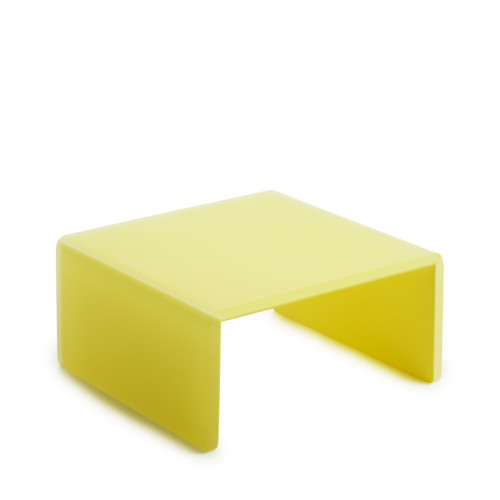 Plateau avec pieds résine Nacryl® jaune 20x20x10,5 cm Mealplak Revol
